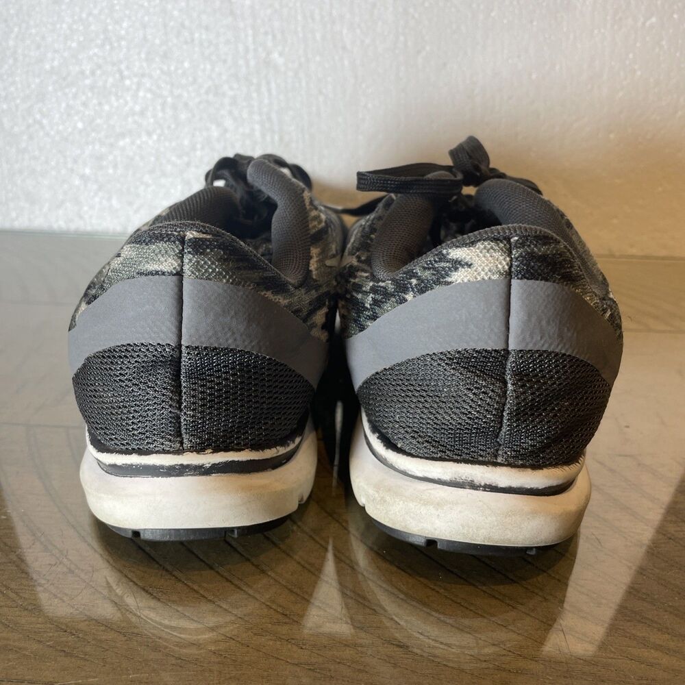 NIKE FLEX TR6 WOMENS SHOES GRAY/ CAMOFLOUGE SIZE 8 M - Picture 3 of 8